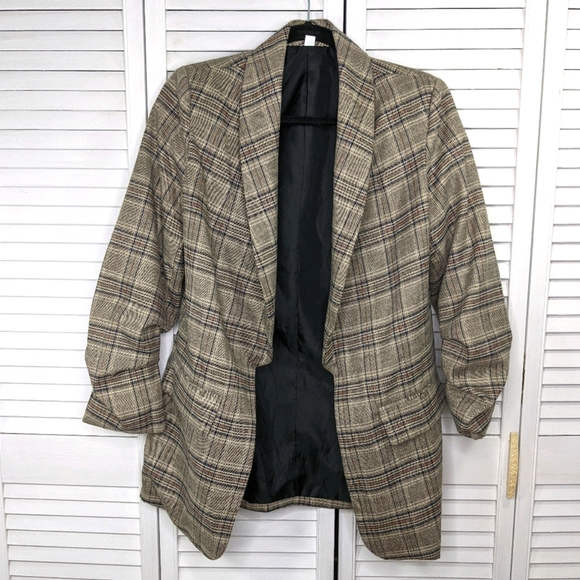 Oversized Plaid Shawl Collar Flap Detail Blazer - S - Picture 3 of 9